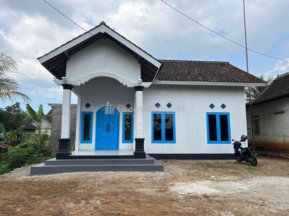 Jual Rumah Siap Huni 300 Juta di Tepi Jalan Raya Kerjo-Karanganyar