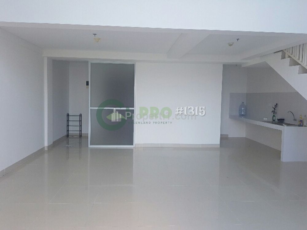 Disewakan Kantor Soho Residence Ebony, Ada Sekat Kaca, Siap Huni di Jakarta Barat