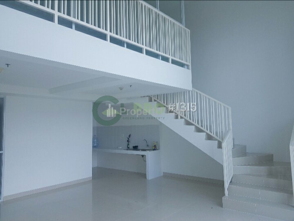 Disewakan Kantor Soho Residence Ebony, Ada Sekat Kaca, Siap Huni di Jakarta Barat