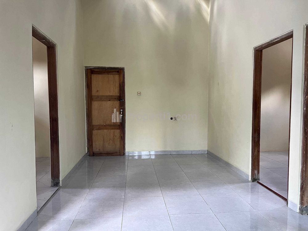Jual Rumah Siap Huni 300 Juta di Tepi Jalan Raya Kerjo-Karanganyar
