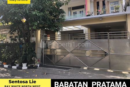 Dijual Rumah di Babatan Pratama Wiyung Lantai MARMER ITALY + SEMI Furnished, Dekat Pakuwon Mall, Akses TOL Gunungsari - Surabaya