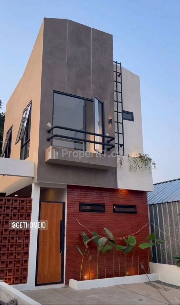 Dijual Rumah Cantik Strategis di Jatisampurna Bekasi, Dekat Toll Cibubur, Mabes TNI, Ujung Aspal, TransMart Cibubur