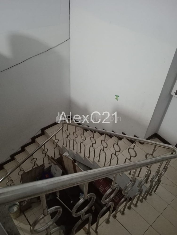 Dijual Rumah Cantik di Jl. Cendrawasih, Cengkareng Bar., Kecamatan Cengkareng, Kota Jakarta Barat, Daerah Khusus Ibukota Jakarta