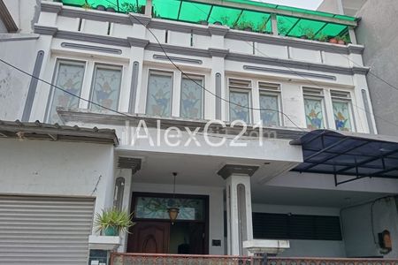 Dijual Rumah Cantik di Cendrawasih, Cengkareng Barat, Kecamatan Cengkareng, Kota Jakarta Barat