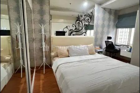 Jual Apartemen Royal Mediterania Garden 2 Bedroom Full Furnished Dekat Central Park Mall - Harga TERMURAH Best Invest, Best View, Bisa KPR Bank