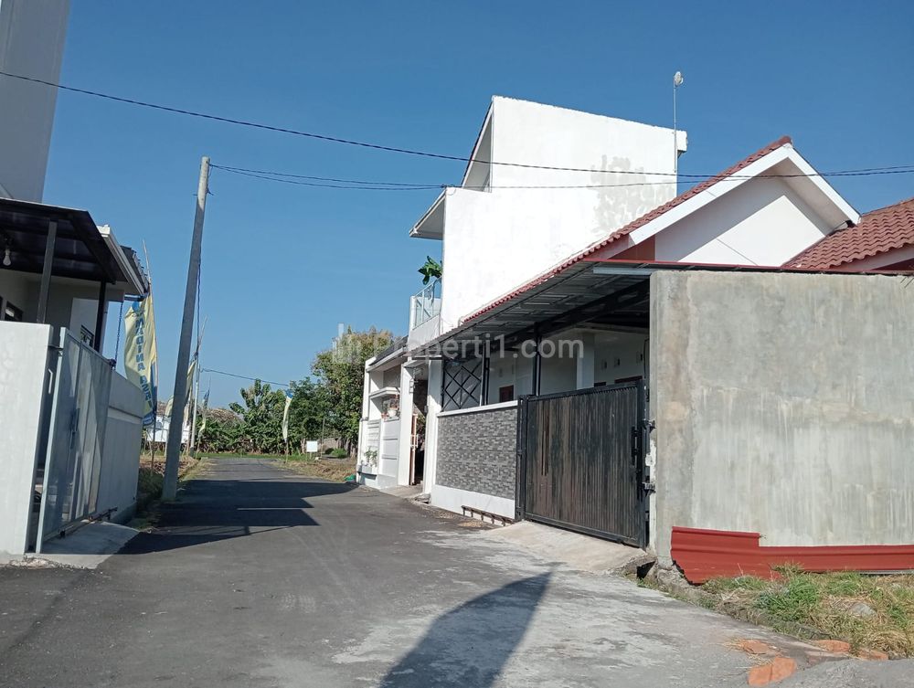 Dijual Cepat Rumah SHM Ready di Sukoharjo, Dekat Solo Baru