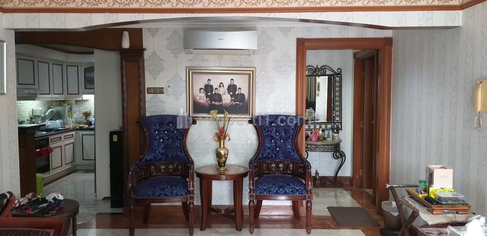 Dijual Apartemen Somerset Grand Citra Kuningan Jakarta Selatan – 3+1 BR Fully Furnished