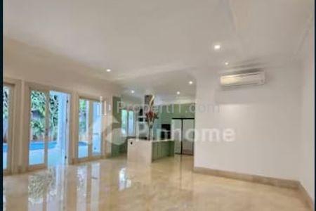 Dijual Rumah 2 Lantai di Jalan Cipete, Jakarta Selatan