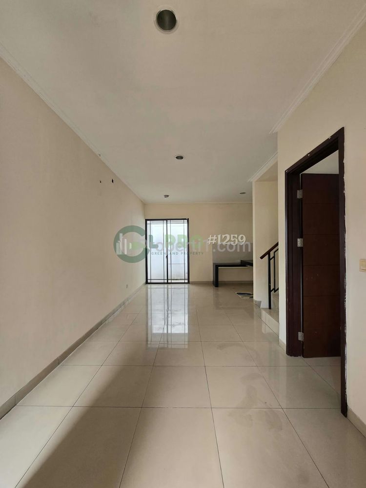 Disewakan Rumah di Green Lake Cluster Asia - Tangerang