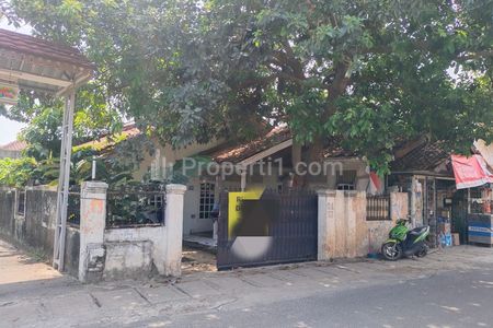 Dijual Rumah Second, Strategis, Nyaman, dan Aman di Pinggir Jalan, Wilayah Srengseng Sawah, Jagakarsa, Jakarta Selatan