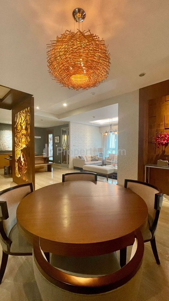 Jual Butuh Uang Apartemen Gandaria Heights 2BR with Luxury Furnished