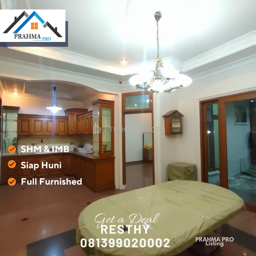 Dijual Cepat Rumah Dalam Cluster Full Furnish dengan Design Classic yang Siap Huni di Daerah Pesanggrahan, Jakarta Selatan