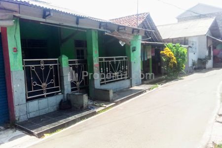 Dijual Rumah Murah Dekat Jalan di Jl. Raya Cibungbulang, Bogor