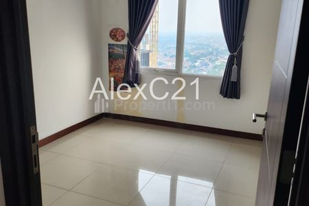 For Sale Apartment 3+1BR Semi Furnished The Aspen Residence Fatmawati