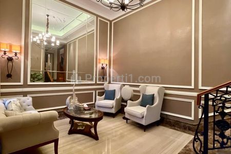 Sewa Rumah Modern di Pondok Indah Jakarta Selatan - 5 Kamar Tidur Furnished