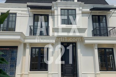 Dijual Rumah Brand New American Classic di Kemang, Bangka, Jakarta Selatan