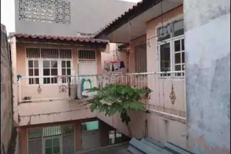 Dijual Rumah Cempaka Cakung Timur Jakarta Timur, Lokasi Hook Harga Nego