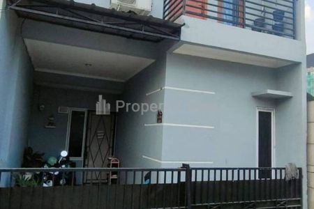 Dijual Rumah 2 Lantai Desain Kokoh Akses 2 Mobil SHM Bagus di Setu, Cipayung, Jakarta Timur