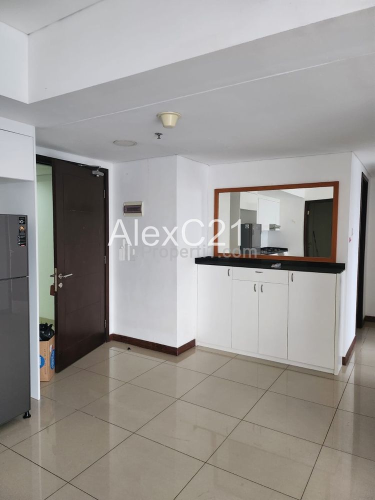 For Sale Apartment 3+1 BR unfurnished The Aspen Residence Fatmawati