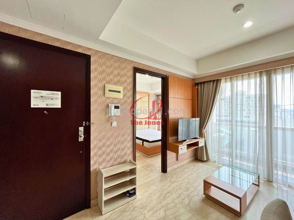 Sewa Apartemen Menteng Park Tipe 2 Bedrooms Full Furnished, Dekat Taman Ismail Marzuki, RSCM, Bunda Hospital, dan Kampus UI Salemba