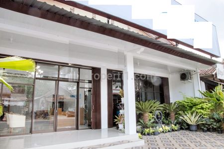 Dijual Tempat Usaha Lokasi Strategis di Sidoarum Bantulan Sleman, Siap Pakai Tanpa Renov