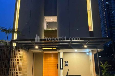 Dijual Rumah 2 Lantai 6x10 Asri Nyaman di Serpong Tangerang Selatan Banten