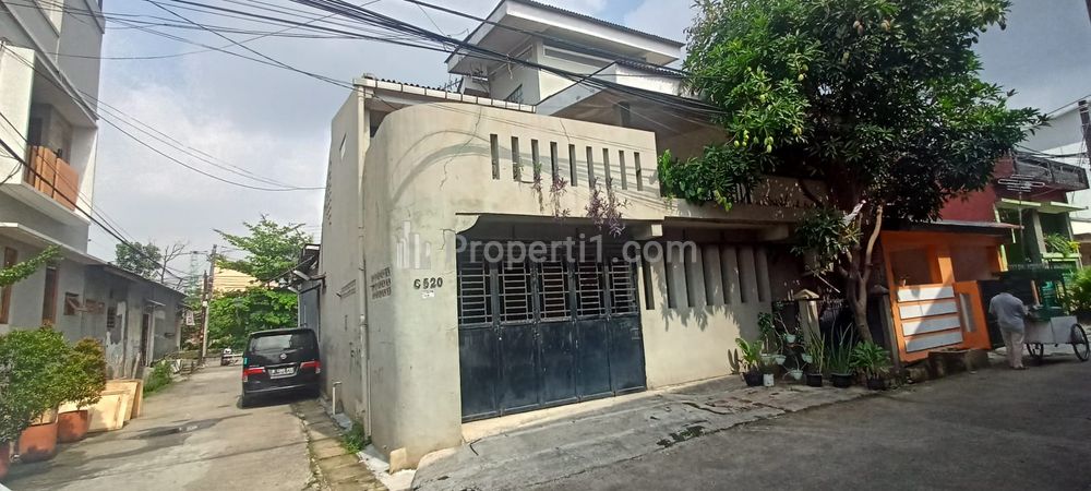 Jual Rumah di Perum Duta Kranji Bekasi, 5 Kamar, Siap Huni Dijual Cepat