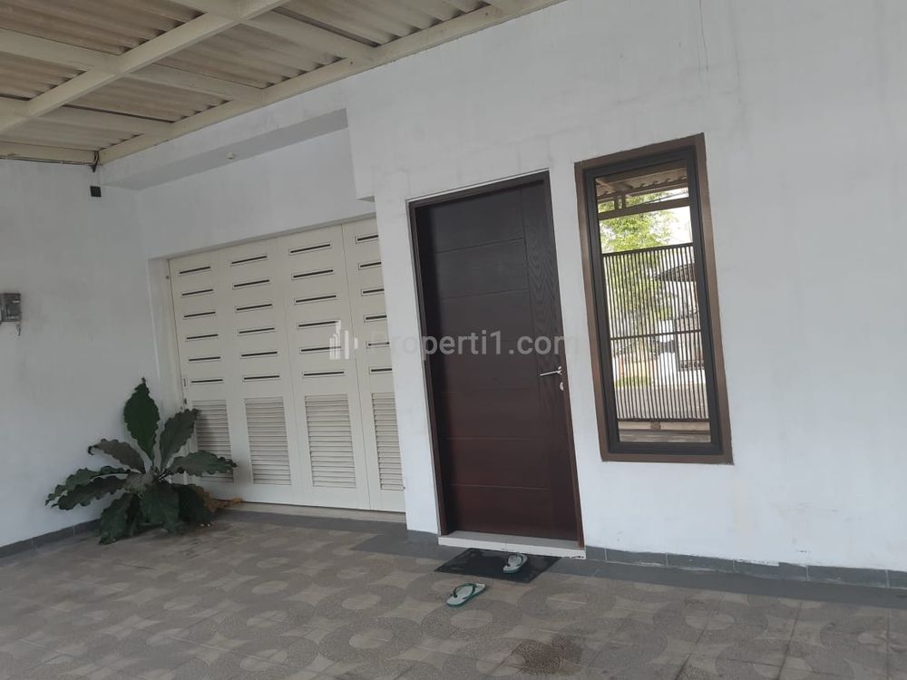Jual Rumah Minimalis SHM di Manyar Tirtomoyo Surabaya