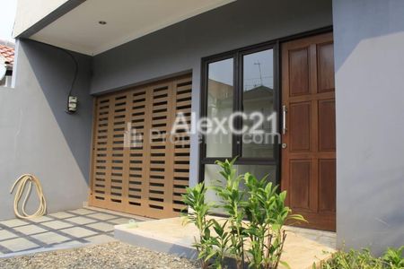 Dijual Rumah Minimalis di Pondok Indah, Pondok Pinang, Kebayoran Lama, Jakarta Selatan