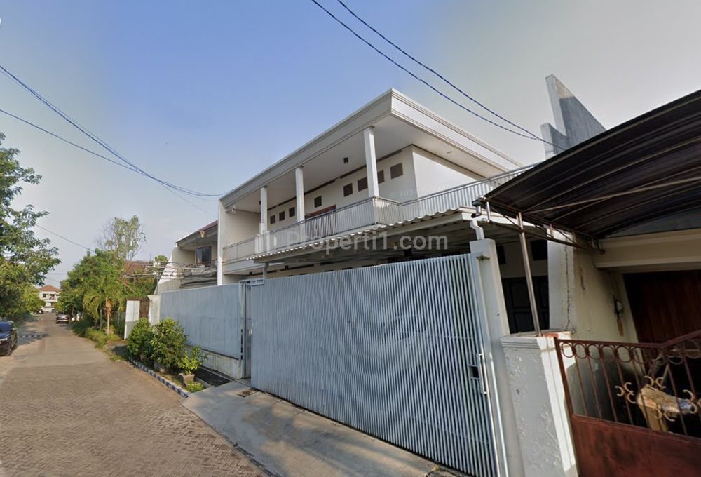 Dijual Rumah 2 Lantai di Jalan Sutorejo Utara Kota Surabaya