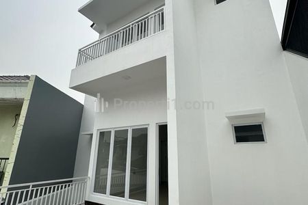 Jual Rumah Siap Huni SHM Akses Satu Mobil Luas Tanah Fisik 170 m², Bangunan 300 m², 3 Lantai di Tebet Timur, Dekat MT Haryono, Jakarta Selatan