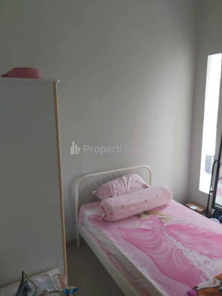 Dijual Rumah Dalam Cluster 3 Lantai di Ciledug, Tangerang