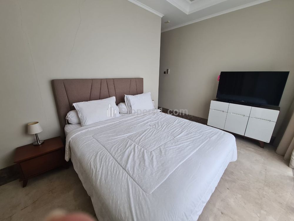 Sewa Apartemen District 8 Senopati Jakarta Selatan 2+1 BR Fully Furnished Good Unit