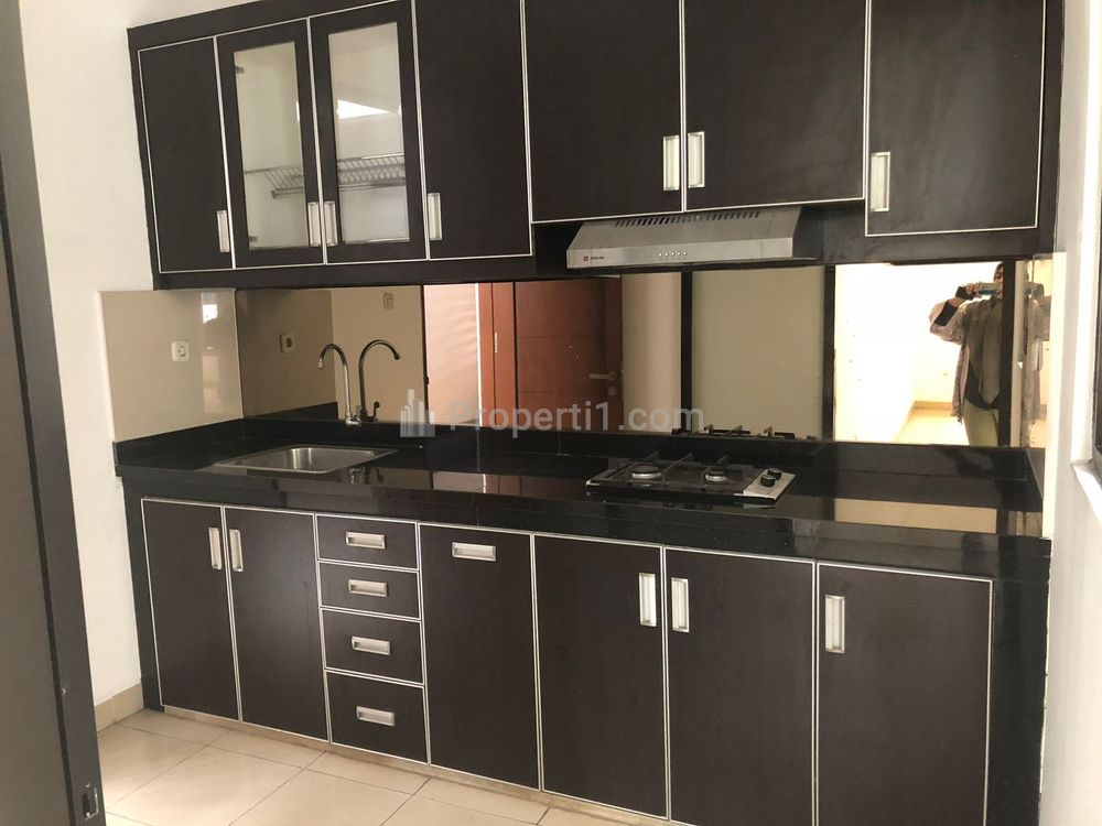 Jual Rumah Siap Huni Townhouse di Cilandak Barat, Dekat TB Simatupang, One Belpark Mall, Fatmawati Raya, Jakarta Selatan