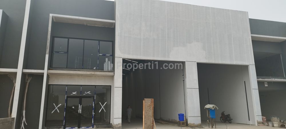 Dijual Gudang Multiguna Blessindo di Kawasan Segitiga Emas di Legok Tangerang