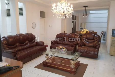 Rumah Disewakan Full Furnished di Pondok Indah, Jakarta Selatan