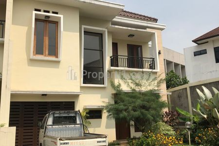 Jual Rumah Siap Huni Townhouse di Cilandak Barat, Dekat TB Simatupang, One Belpark Mall, Fatmawati Raya, Jakarta Selatan