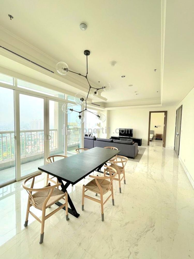Jual Termurah!!! Apartemen Botanica - 2 BR 157 m2 Furnished, Ready To Use, Best City View, DIRECT OWNER – By InHouse Botanica, YANI LIM 08174969303