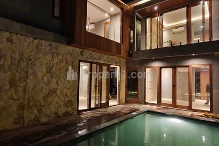 Dijual Rumah Villa 2 Lantai Furnish dan Pool View Pantai di Mengwi, Badung, Bali