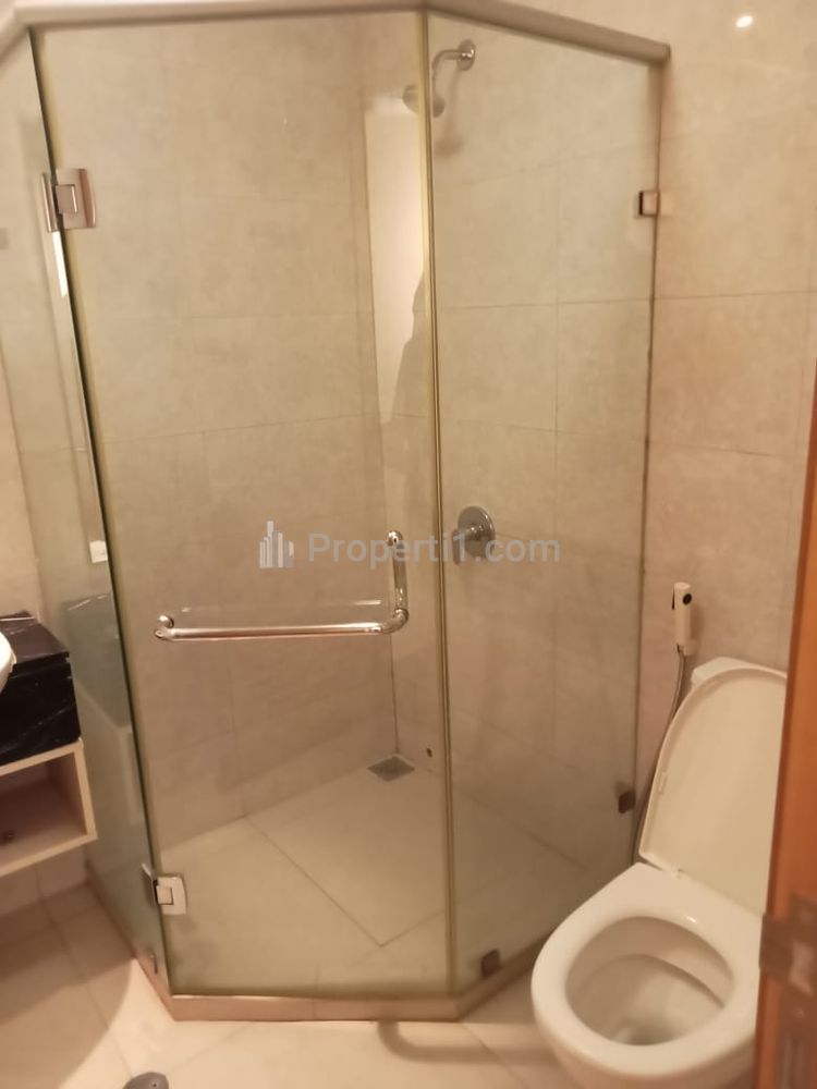 Sewa Kantor di The Mansion Bougenville Fontana Jakarta Utara – Semi Furnished