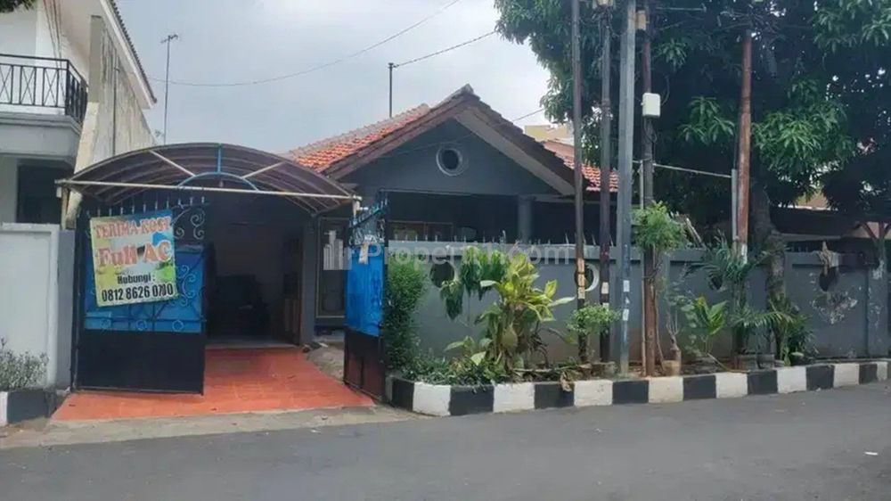 Jual Rumah Lama Siap Dihuni di Tanjung Duren Timur, Jakarta Barat