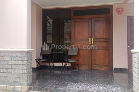 Rumah Disewakan di Kebayoran Baru Dekat Blok M Plaza, Jakarta Selatan