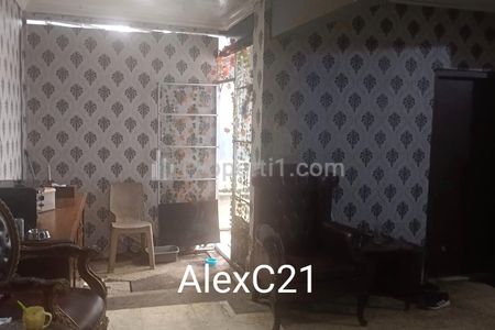 Dijual Rumah Lama Lokasi di Cilandak Barat, Cilandak, Jakarta Selatan