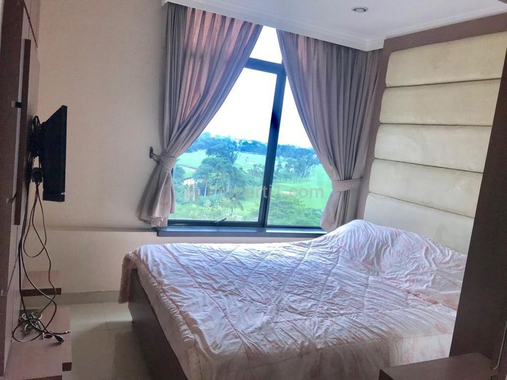 Sewa Apartemen Hamptons Park Tb Simatupang Jakarta Selatan - 2+1 BR Full Furnished