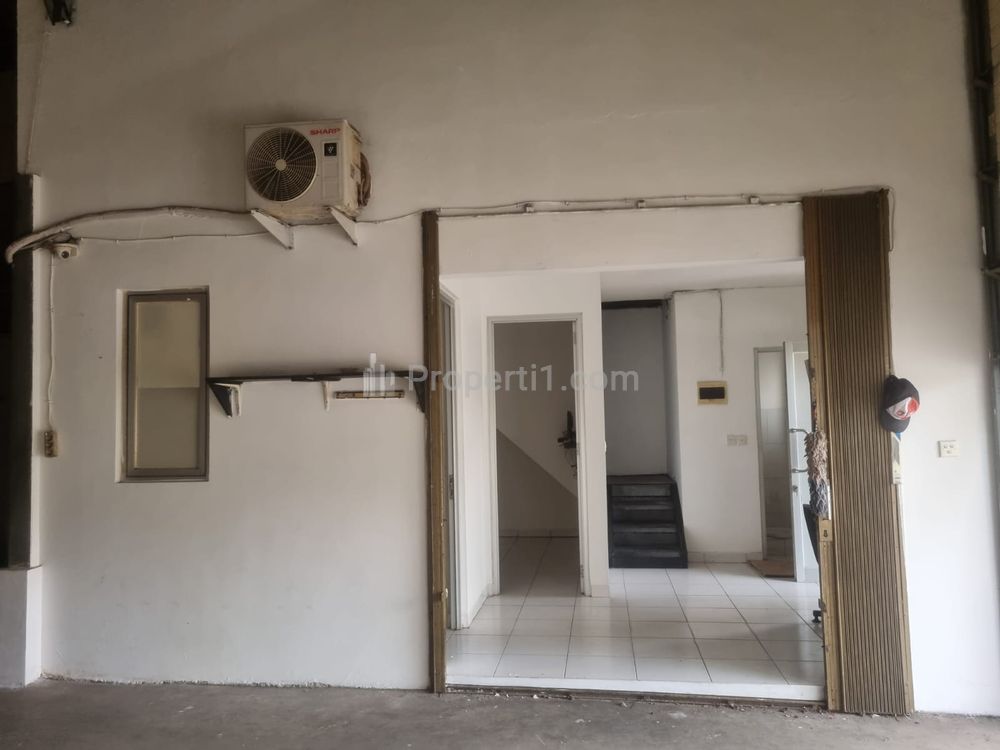 Disewakan Gudang Taman Tekno BSD LT 300 / LB 250 Siap Pakai di Tangerang Selatan