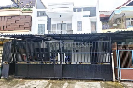 Jual Rumah 2 Lantai di Perum Taman Palem Lestari Jakarta Barat