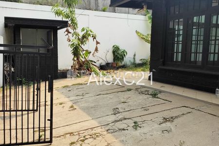 Disewakan Rumah untuk Offic atau Usaha di Kebayoran Baru, Dekat Dharmawangsa, Pulo, Jakarta Selatan