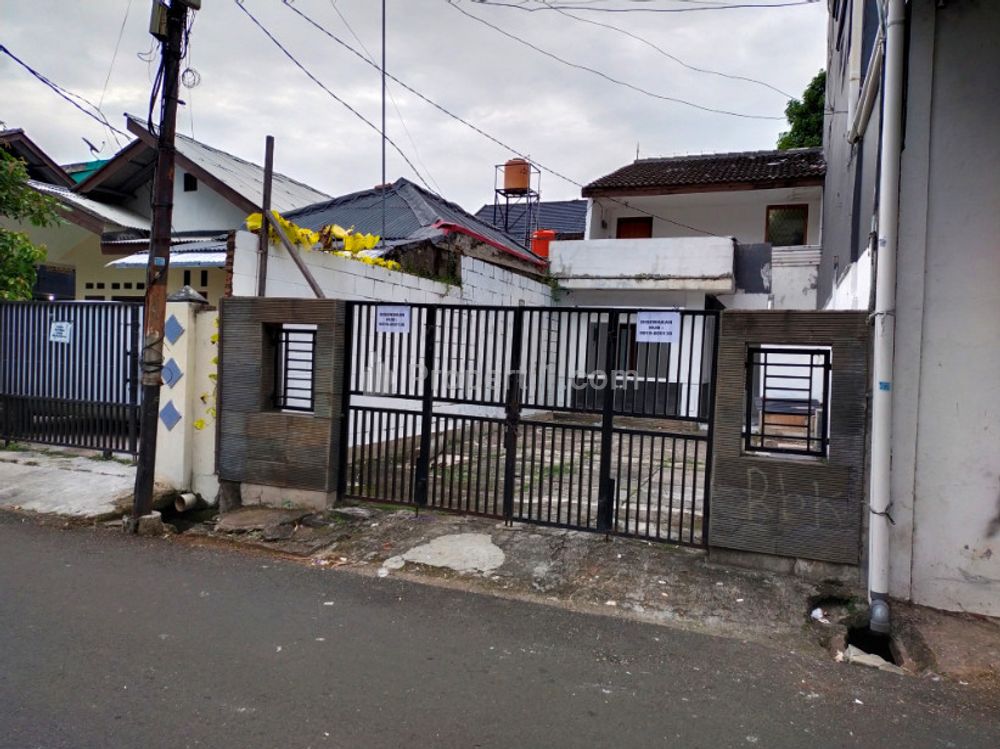 Dijual Rumah, Carport, Akses Exit Tol Mampang Jaksel