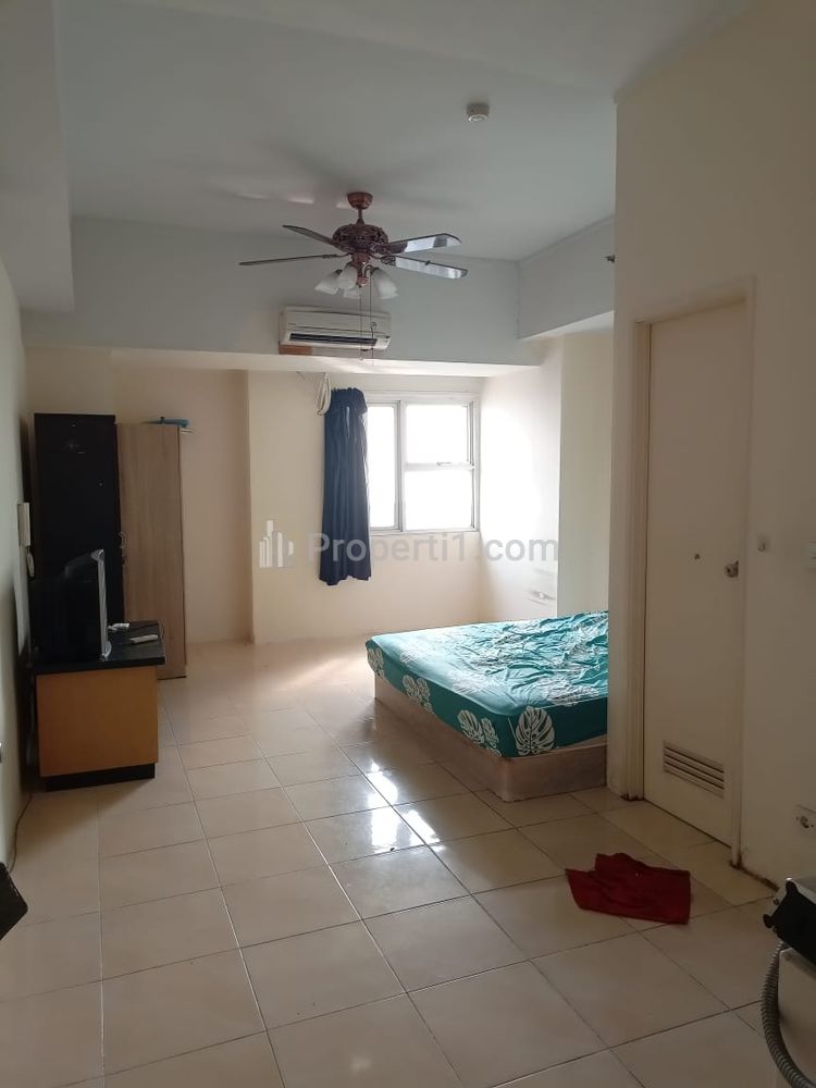 Sewa Apartemen Season City Type Studio Semi Furnished Bagus dan Murah, Kawasan Strategis Dekat Kampus dan Keluar Masuk Tol, Jakarta Barat