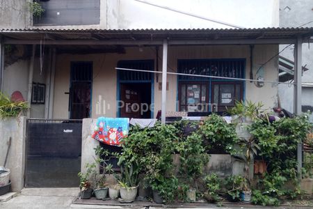 Jual Cepat Rumah Hitung Harga Tanah, Strategis, Nyaman dan Asri, Wilayah Beji, Depok